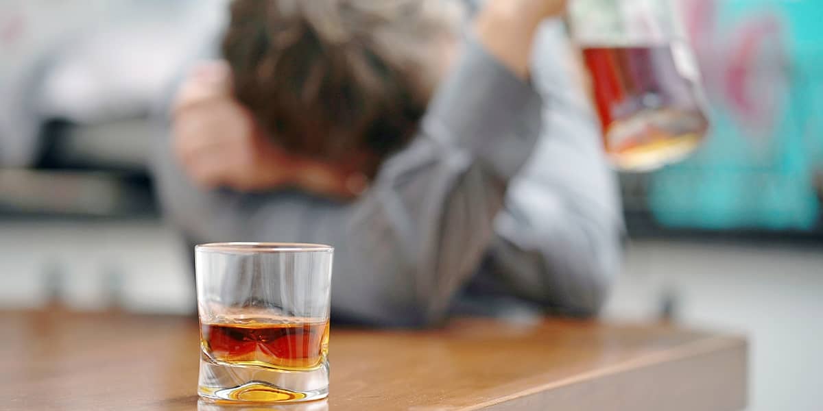 Man exhibiting the classic signs of alcoholism