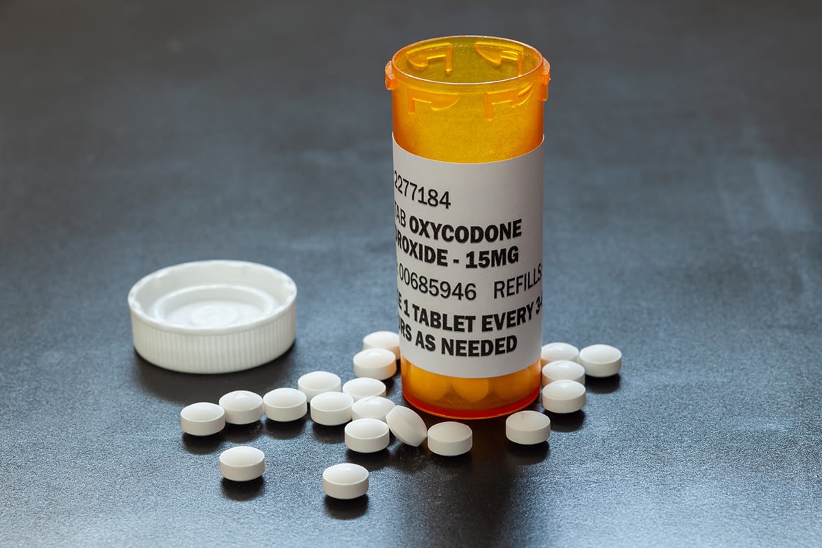 pile of drugs showing the need for oxycodone addiction rehab center