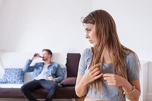 woman laments Dating an Alcoholic boyfriend