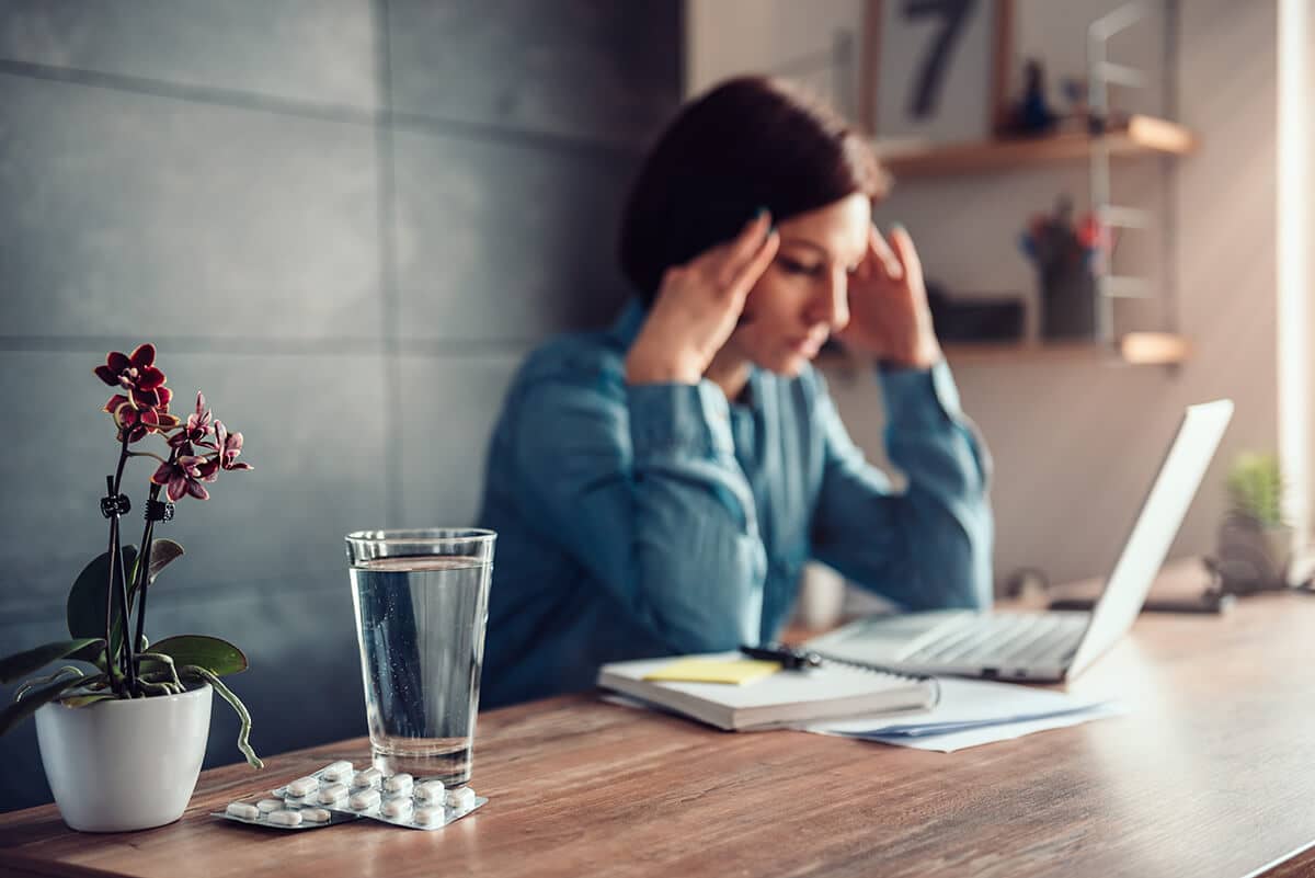 woman thinking about the opiate withdrawal timeline