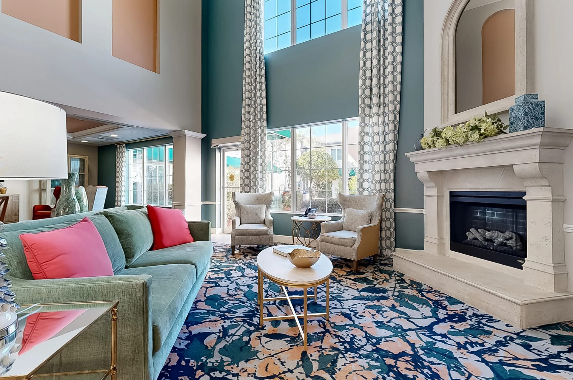 pano zoom living room 2560x1700 1