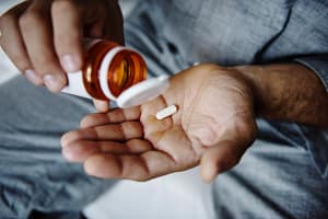what to expect in prescription drug addiction treatment