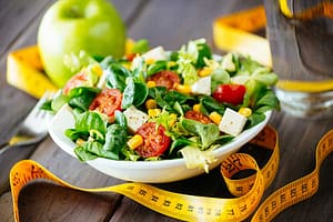 An appealing salad is part of nutrition education during detox
