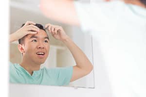 A teen thinking about body dysmorphia in teens