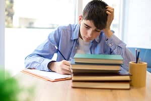 A teen thinking about stress management for teenagers