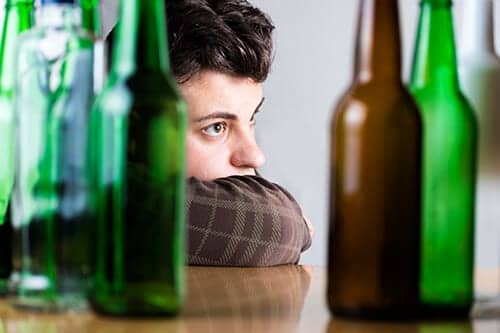 causes of alcohol abuse