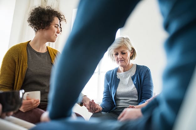 women's therapy group meeting at the alcohol recovery center in florida