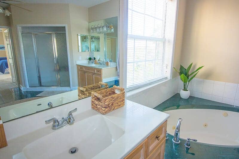 Full bathroom in a drug rehab home