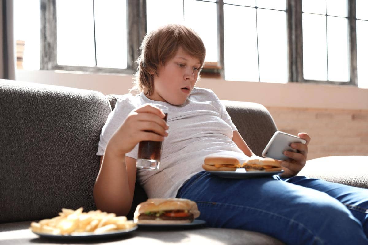 Dangers of Binge Eating   Health Risks of Binge Eating NC